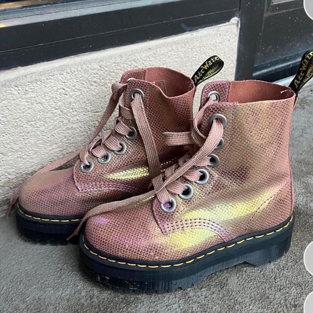 New Dr. Marten Molly Boots